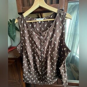 Croft and Barrow Brown Giraffe Print Sleeveless Blouse Size XL